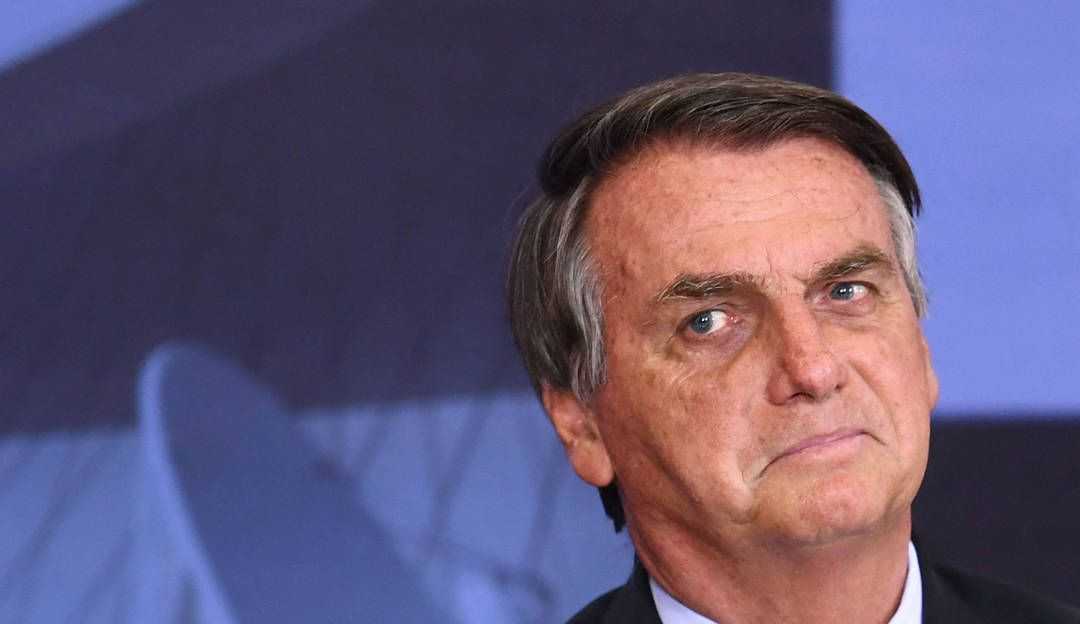 Financial Times publica editoria com erros de Bolsonaro