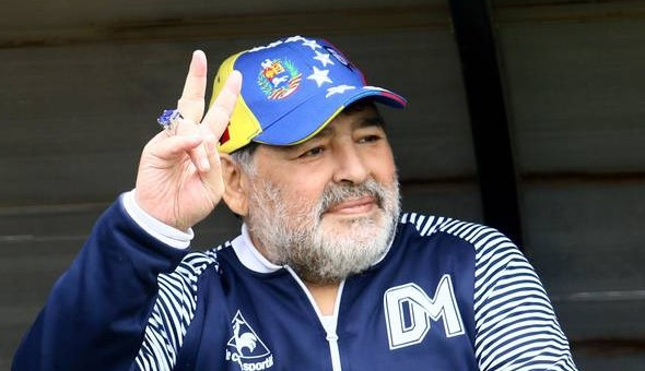 Bens de Maradona serão leiloados, segundo jornal argentino