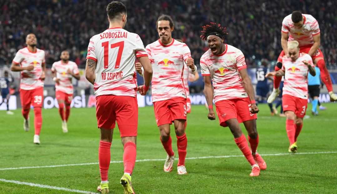 PSG consegue vantagem, mas sofre empate do Leipzig no fim do jogo