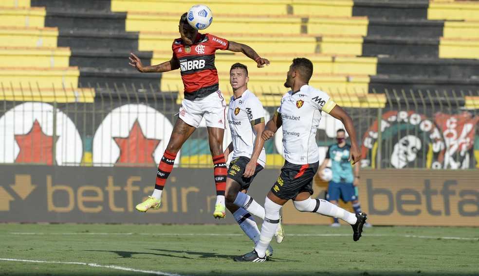 Presidente do Sport diz que não aceitará mudança de data do confronto contra o Flamengo