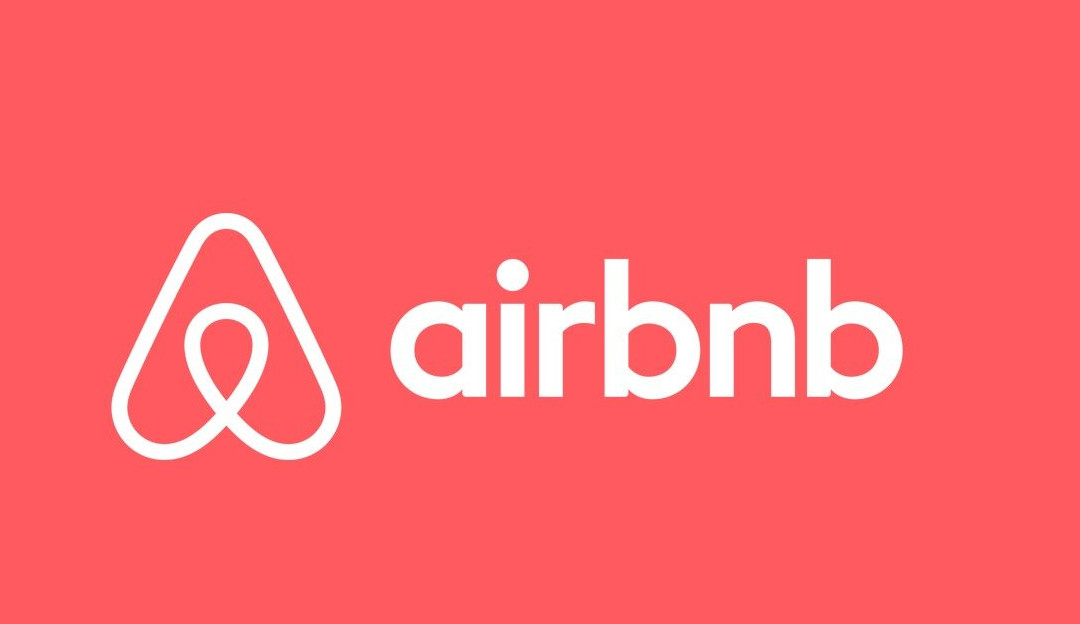 Receita do Airbnb cresce após reabertura de países a viajantes vacinados 