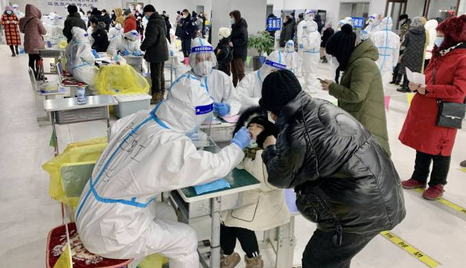 Cidade chinesa oferece dinheiro por pistas sobre pandemia da Covid-19 Lorena Bueri