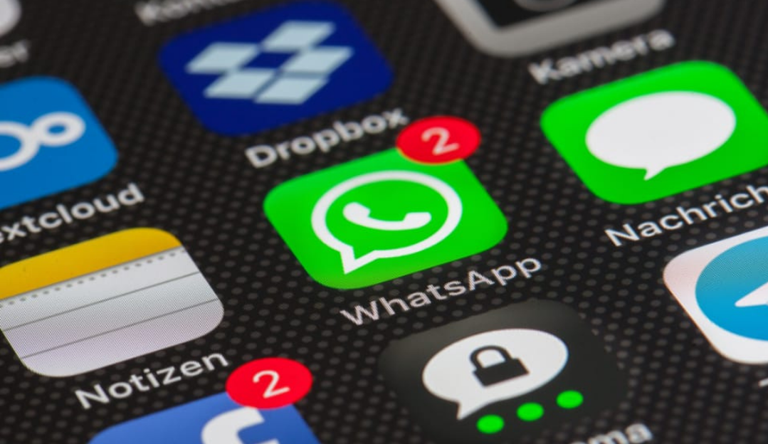 Aumenta números de golpes via WhatsApp no período da Black Friday Lorena Bueri