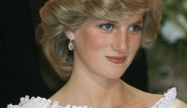 Confira a evolução do cabelo da princesa Diana Lorena Bueri