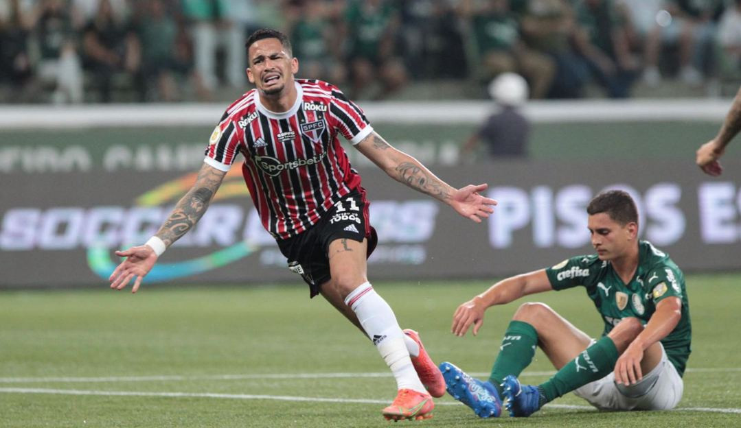São Paulo vence o Palmeiras na casa do rival e se afasta do Z-4  Lorena Bueri