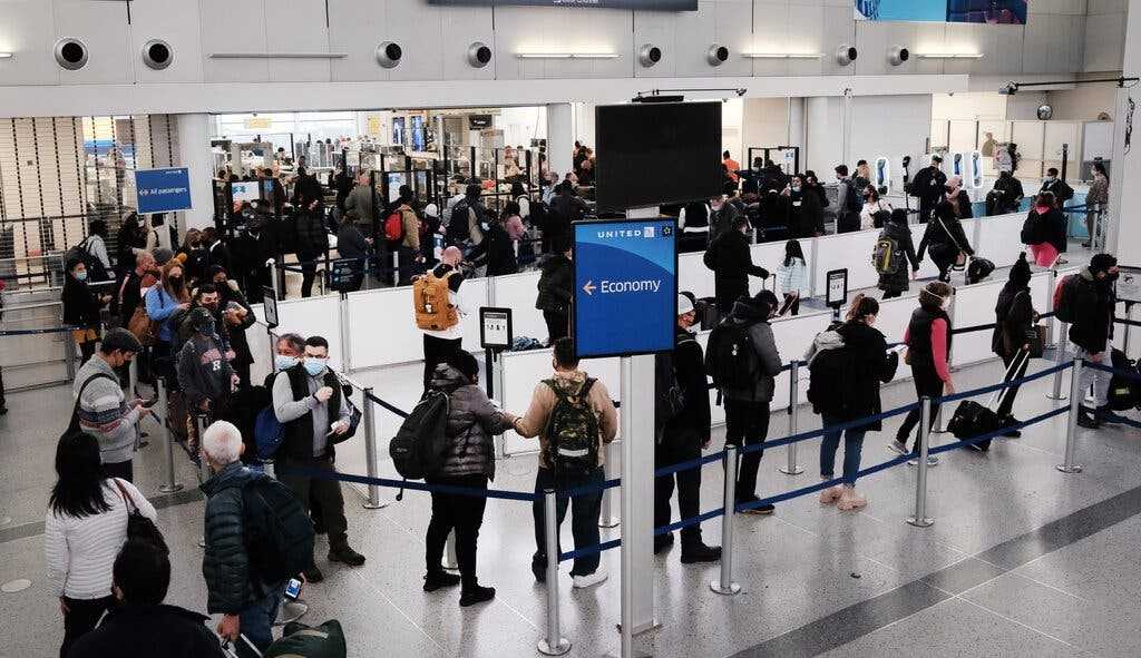 Ômicron pode ter infectado paciente na Holanda antes da África