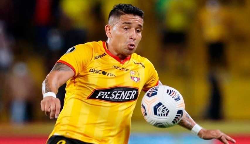 Fluminense está de olho no lateral-esquerdo Mario Pineida do Barcelona-EQU