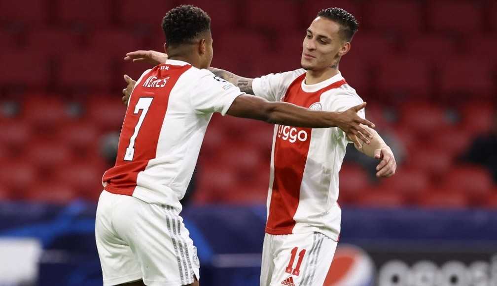 Antony comemora campanha excelente do Ajax na Liga dos Campeões