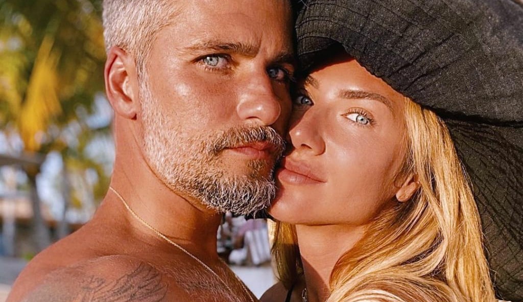 Bruno Gagliasso fotografa Giovanna Ewbank nua em rede nas Maldivas