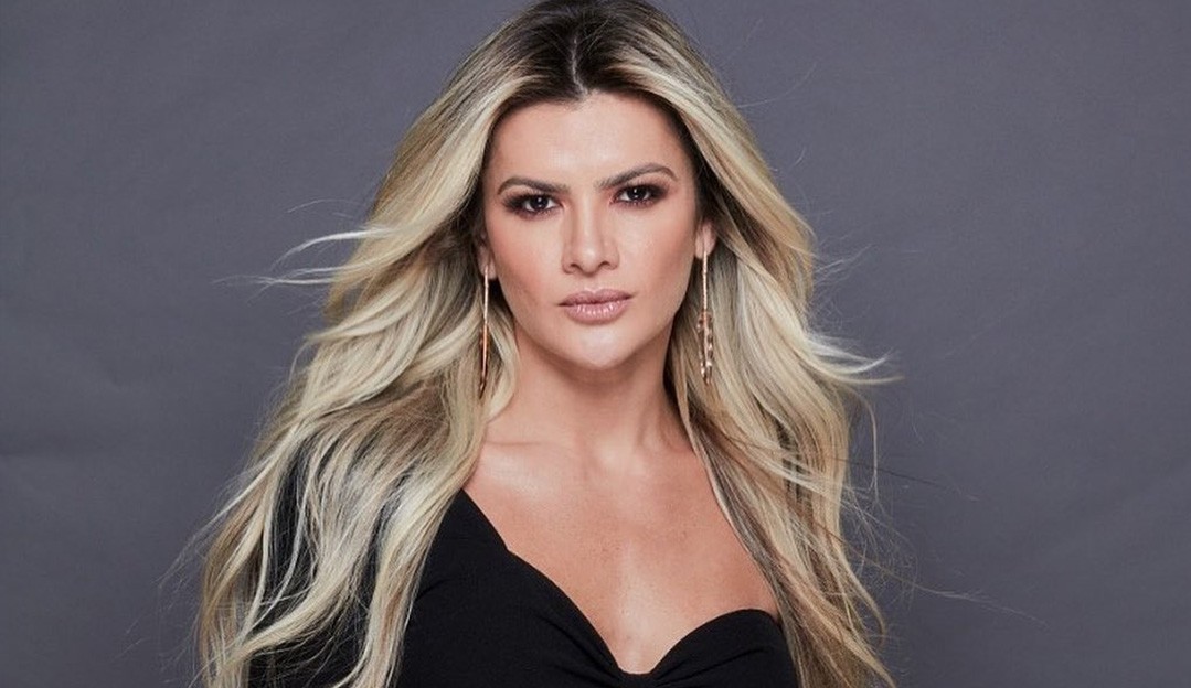 Mirella Santos desmaia em casa e para em hospital