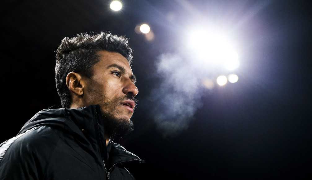 Folha salarial do Corinthians vai aumentar com contratação de Paulinho e um camisa 9