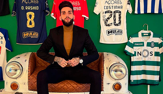 João Rocha, o barbeiro dos jogadores de futebol que faz sucesso na Europa comemora agenda lotada
