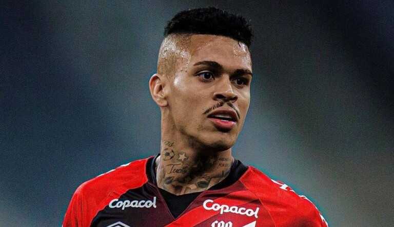 Richard anuncia que vai jogar no Ceará