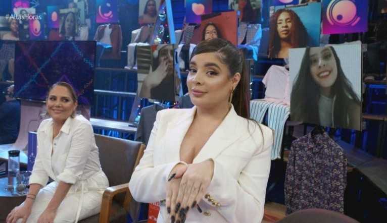 Gkay é entrevistada pela primeira vez no Altas Horas e fala sobre sua farofa e carreira