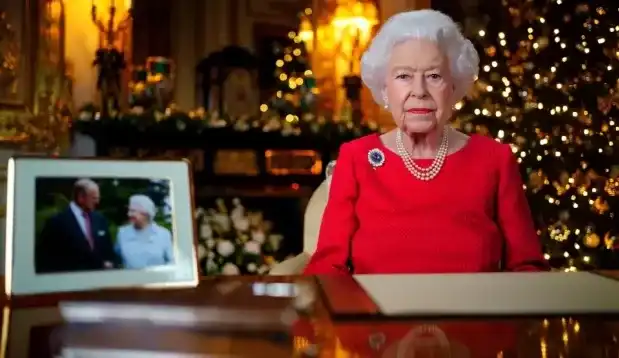 Jovem de 19 anos grava vídeo ameaçando Rainha Elizabeth e tenta invadir Castelo de Windsor