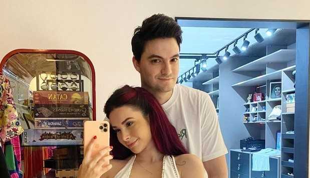 Felipe Neto e Bruna Gomes terminam após quase cinco anos