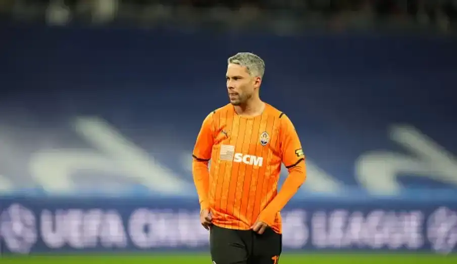 Marlos está cada vez mais longe de time do Coração