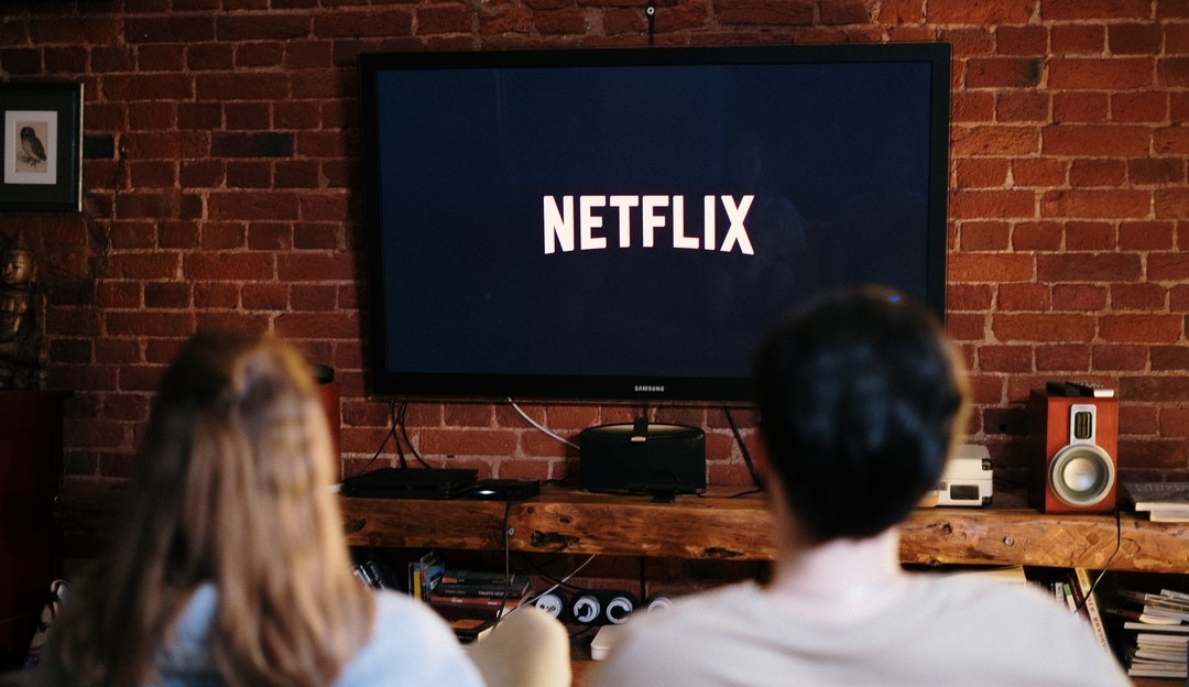 Reality, romance e drama brasileiro: veja os lançamentos da Netflix desta semana