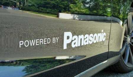 Com investimento de US$ 700 milhões, Panasonic fabricará nova bateria para os carros da Tesla