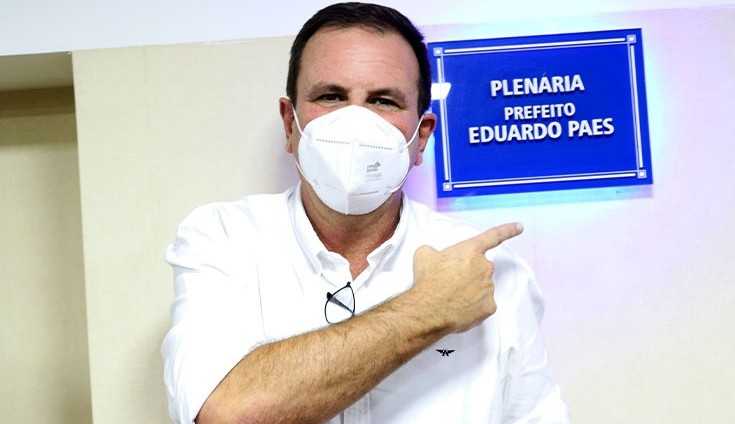 Desfiles das escolas de samba do Rio são confirmados em reunião plenária por parte de Paes