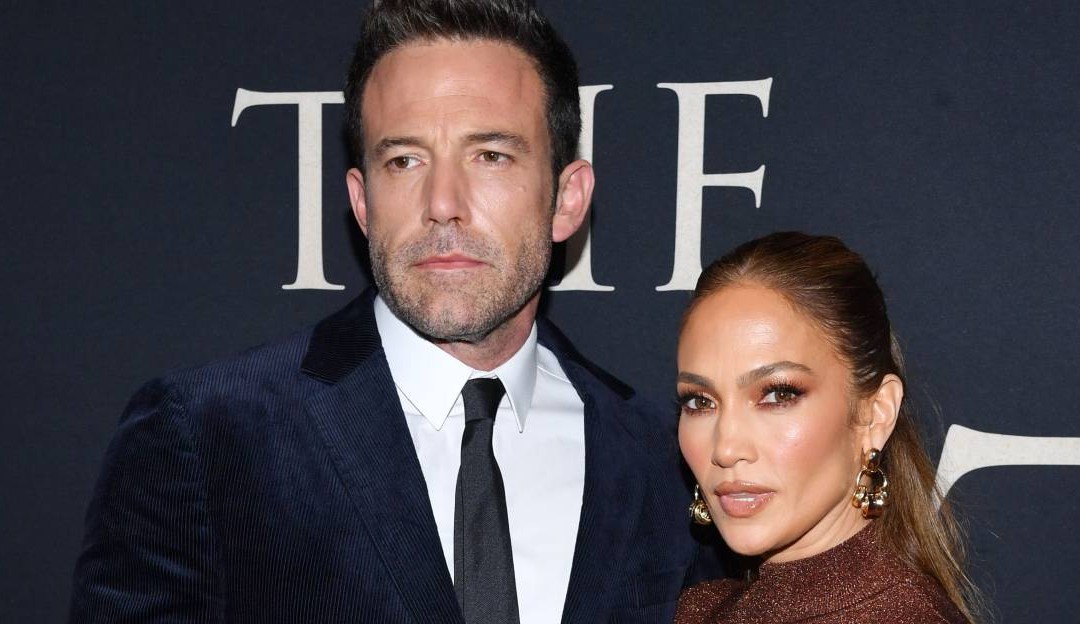 Jennifer Lopez dá detalhes sobre sua relação com Ben Affleck