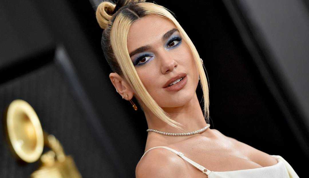 Service95: Dua Lipa lança newsletter de curadoria cultural e anuncia podcast
