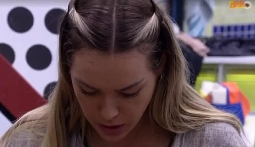 BBB22: Bárbara reclama após perder mais estalecas