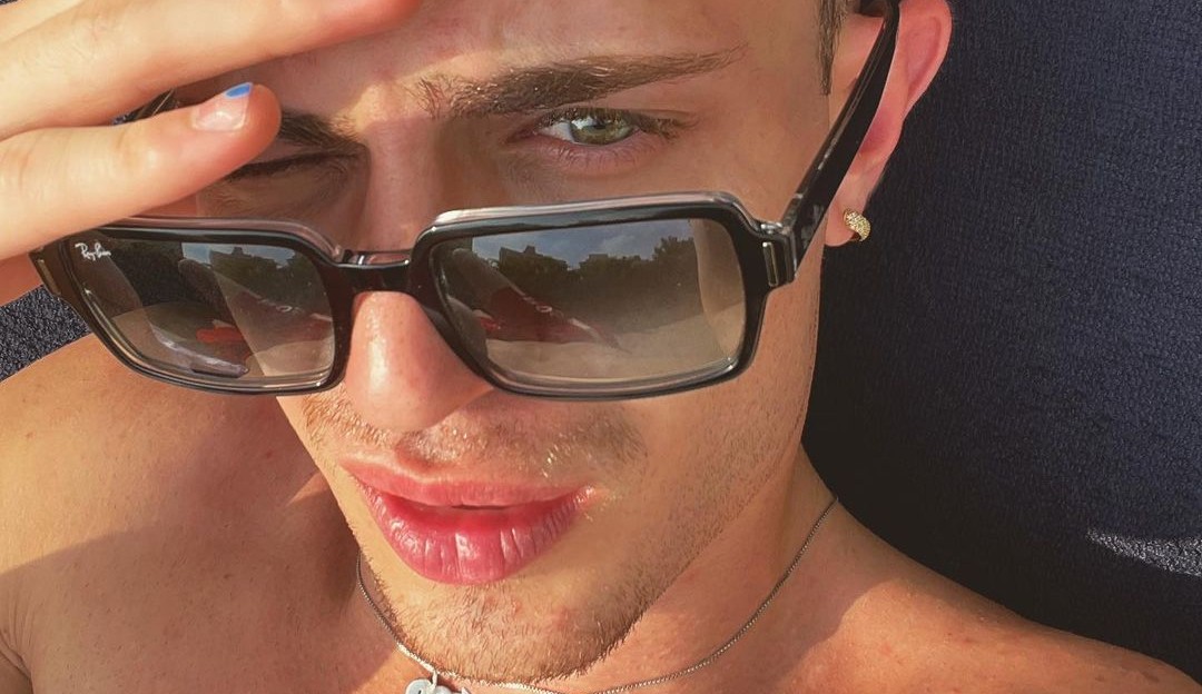 Léo Picon usa seu Twitter para falar que Maíra Cardi deveria ter mais consciência em aquilo que fala