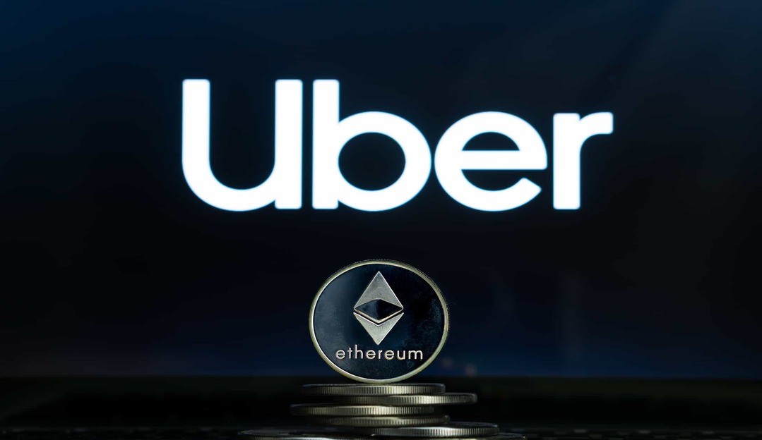 Uber aceitará futuramente criptomoedas como forma de pagamento em viagens