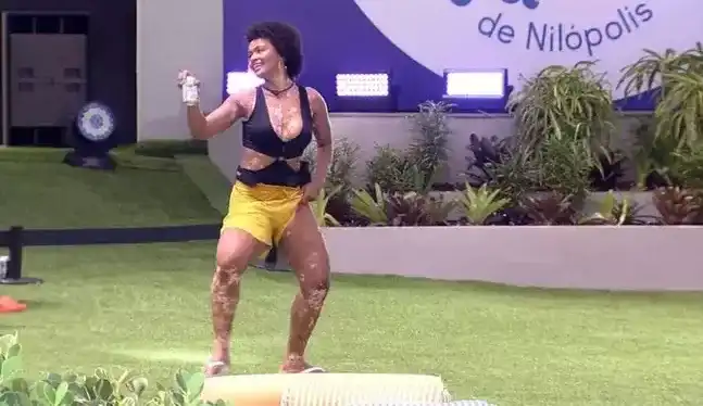 BBB22: Beija-Flor estuda posição para Natália dentro da escola de samba