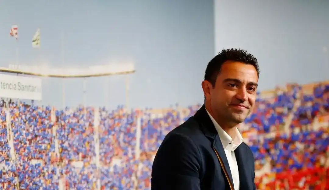 Especulado no Barcelona, Xavi confirma conversa com Haaland