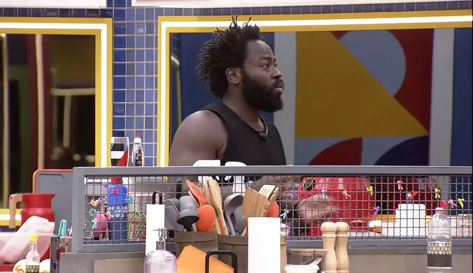 BBB22: Douglas Silva se preocupa com próximo paredão “/a gente só se salva pegando a liderança”/