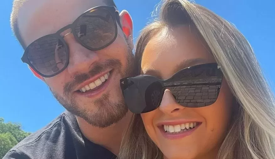 Carla Diaz compartilha com os fãs festa temática feita para o namorado