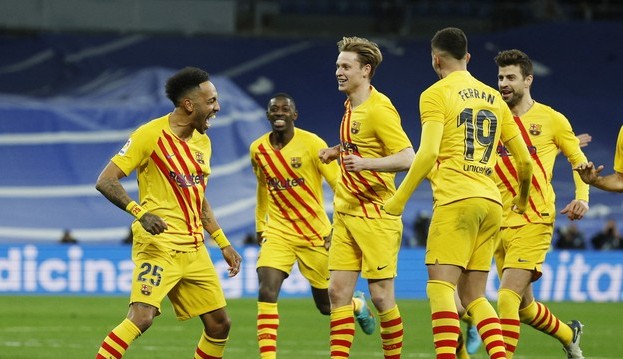 El Clássico termina com goleada da equipe do Barcelona