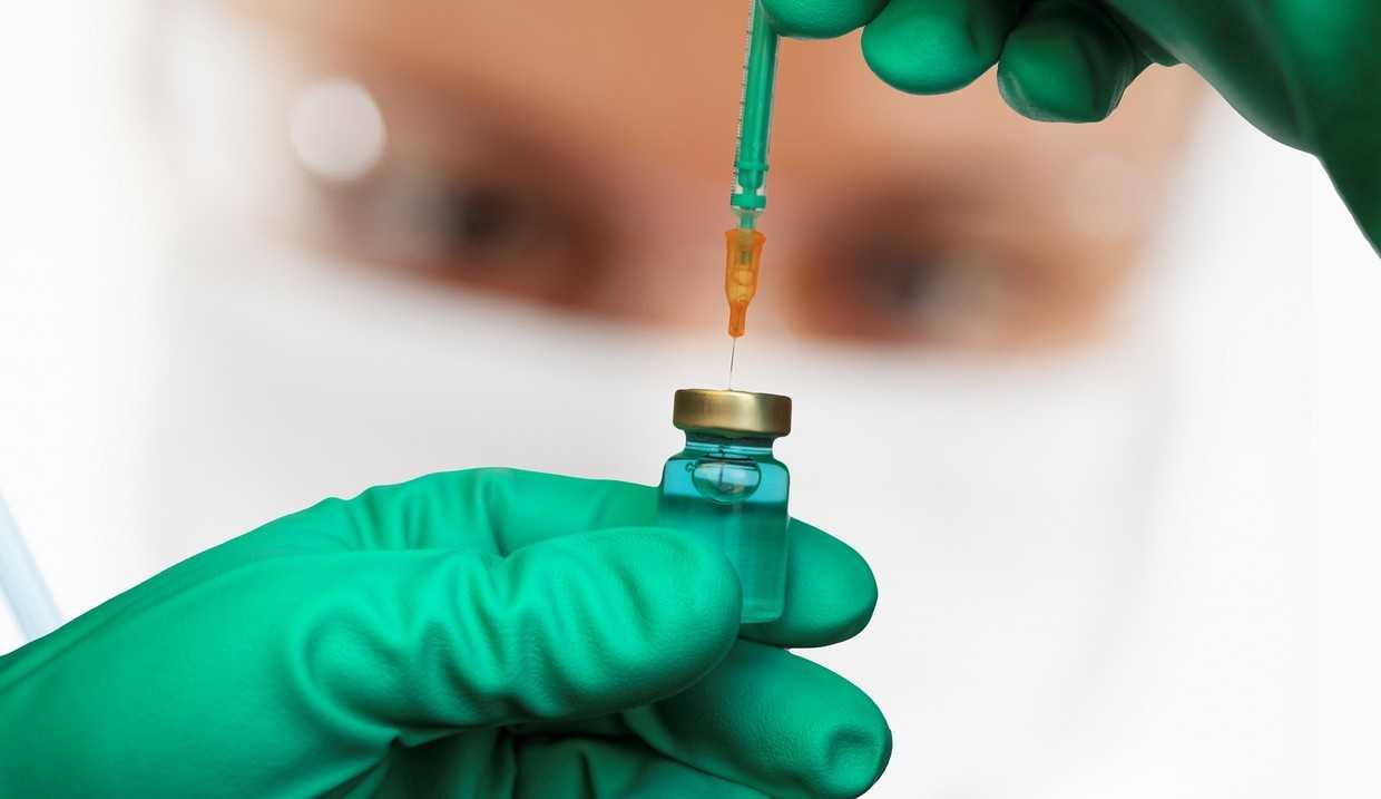 Estados Unidos autoriza 4ª dose da vacina contra Covid-19 para idosos