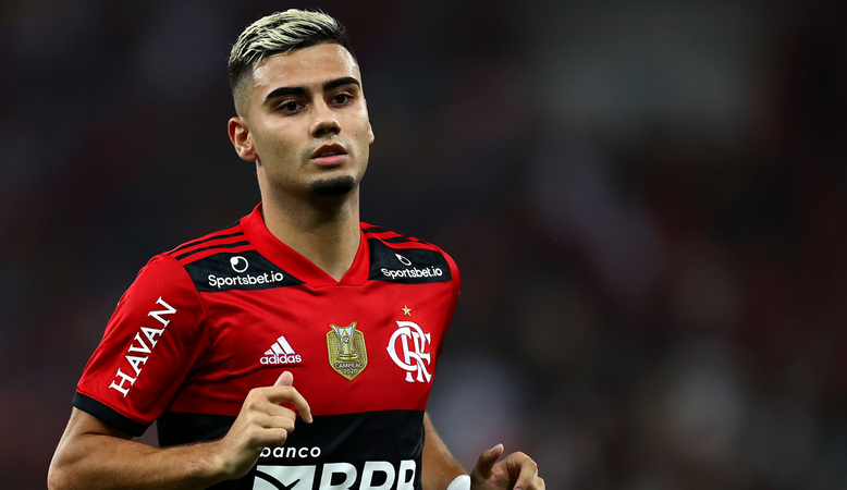 Compra de Andreas Pereira é barrada pelo VP de finanças do Flamengo