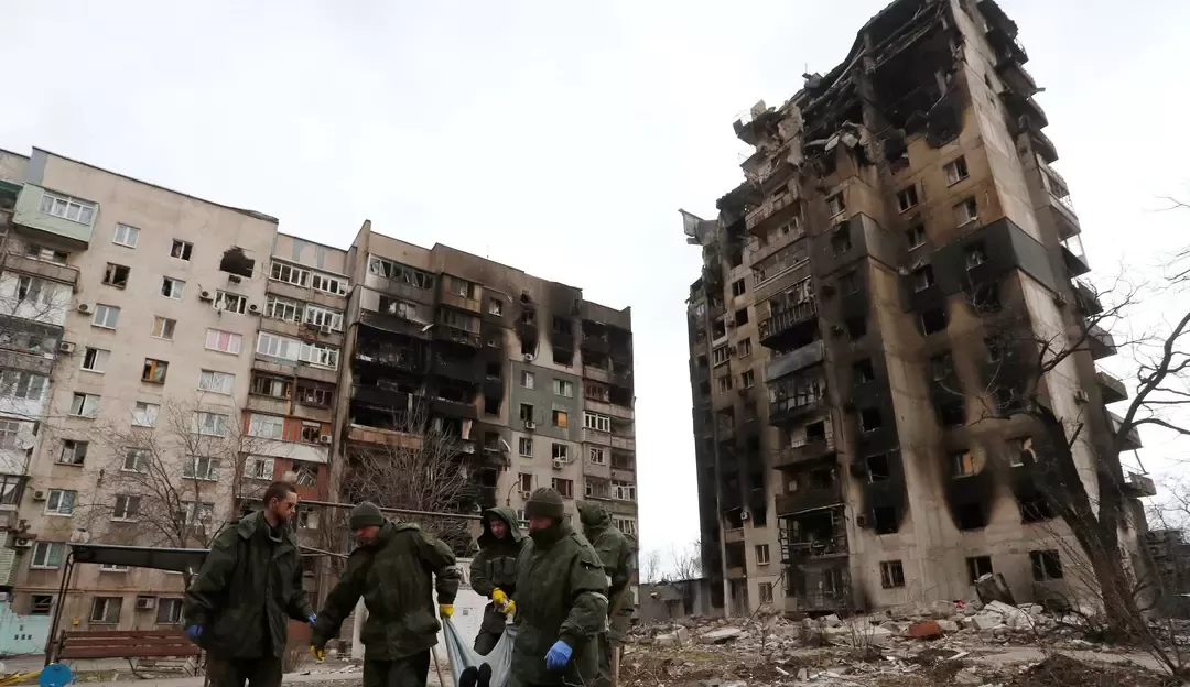 Avanço russo continua após conquista de Mariupol