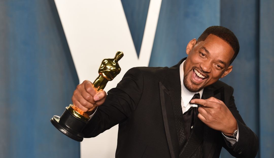 Para restaurar a sua honra, Will Smith deve devolver a estatueta. Confira!