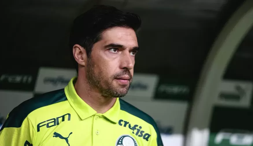 Ao explicar derrota do Palmeiras em casa, Abel Ferreira cita ‘pouco tempo de recuperação’ e ‘viagem cansativa’