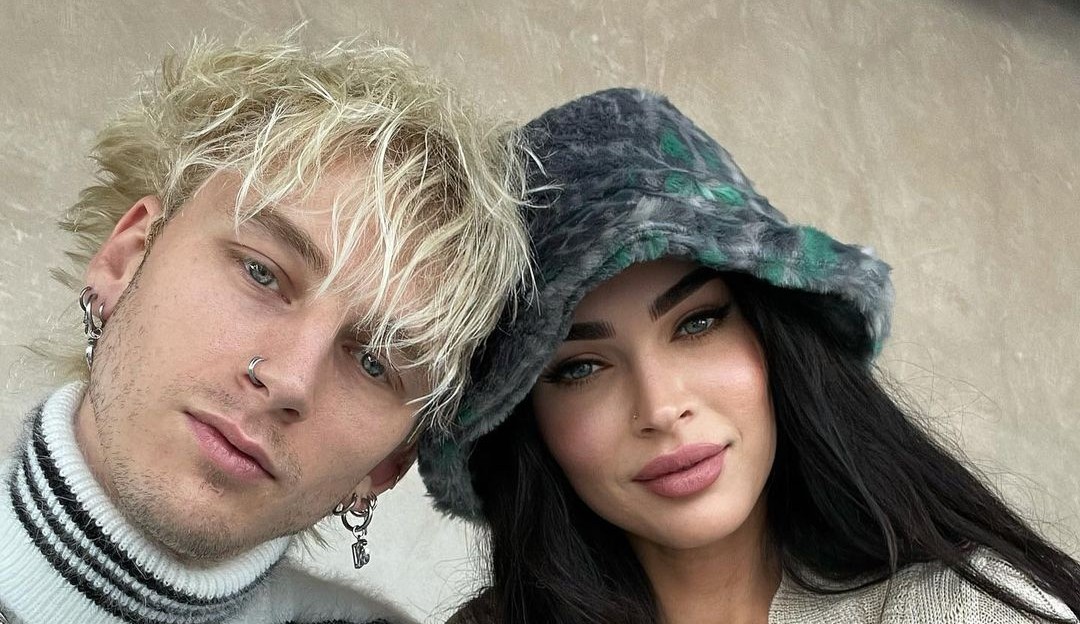 Megan Fox faz post se declarando para o noivo em seu aniversário