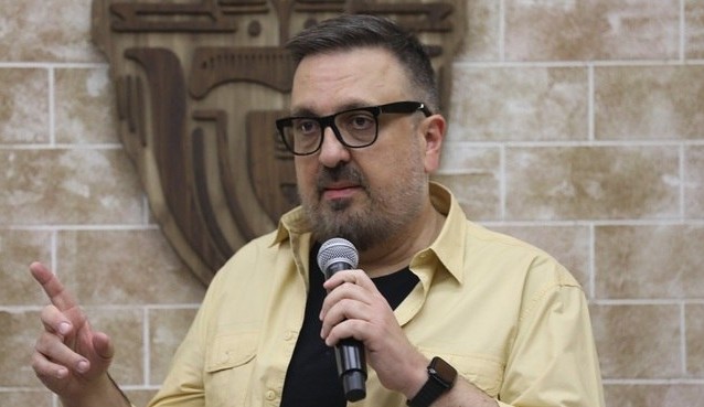 Rodrigo Carelli anuncia novidades no Power Couple após “flop” do BBB 22