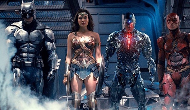 Zack Snyder diz que Snyder Cut de Liga da Justiça será filme de 4 horas