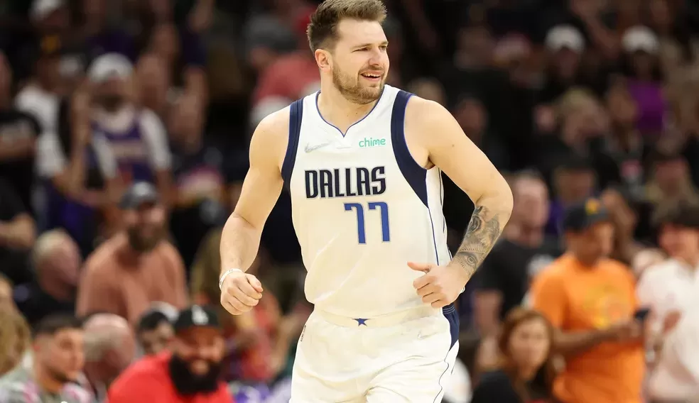 Dallas Mavericks vai para a final da Conferência Oeste da NBA