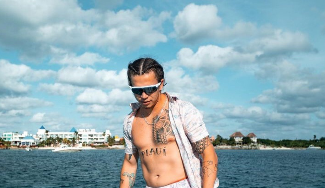 Whindersson ironiza nomes dos participantes do BBB 21: “Mais feios que o meu”