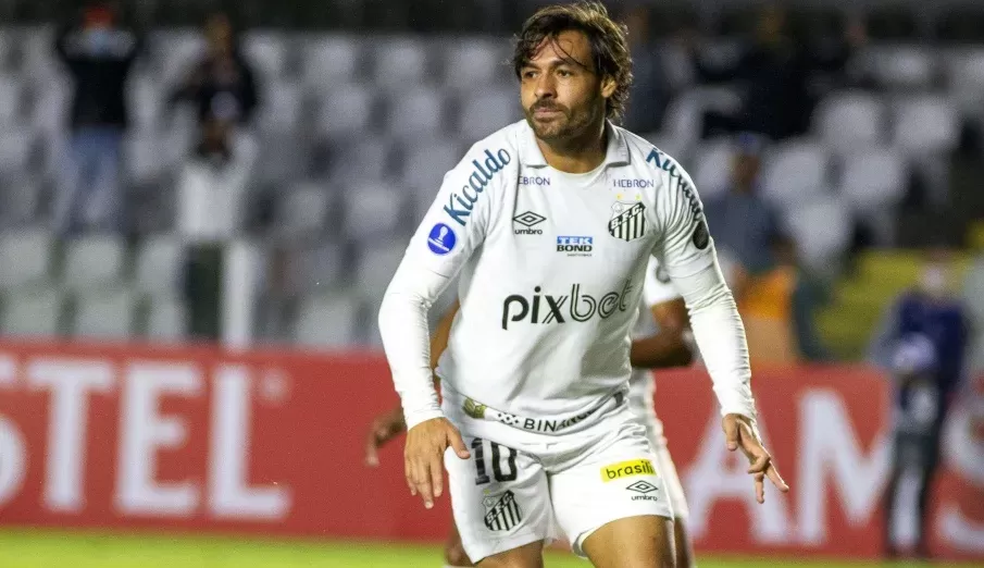 Ricardo Goulart soma dois meses sem marcar gol pelo Santos