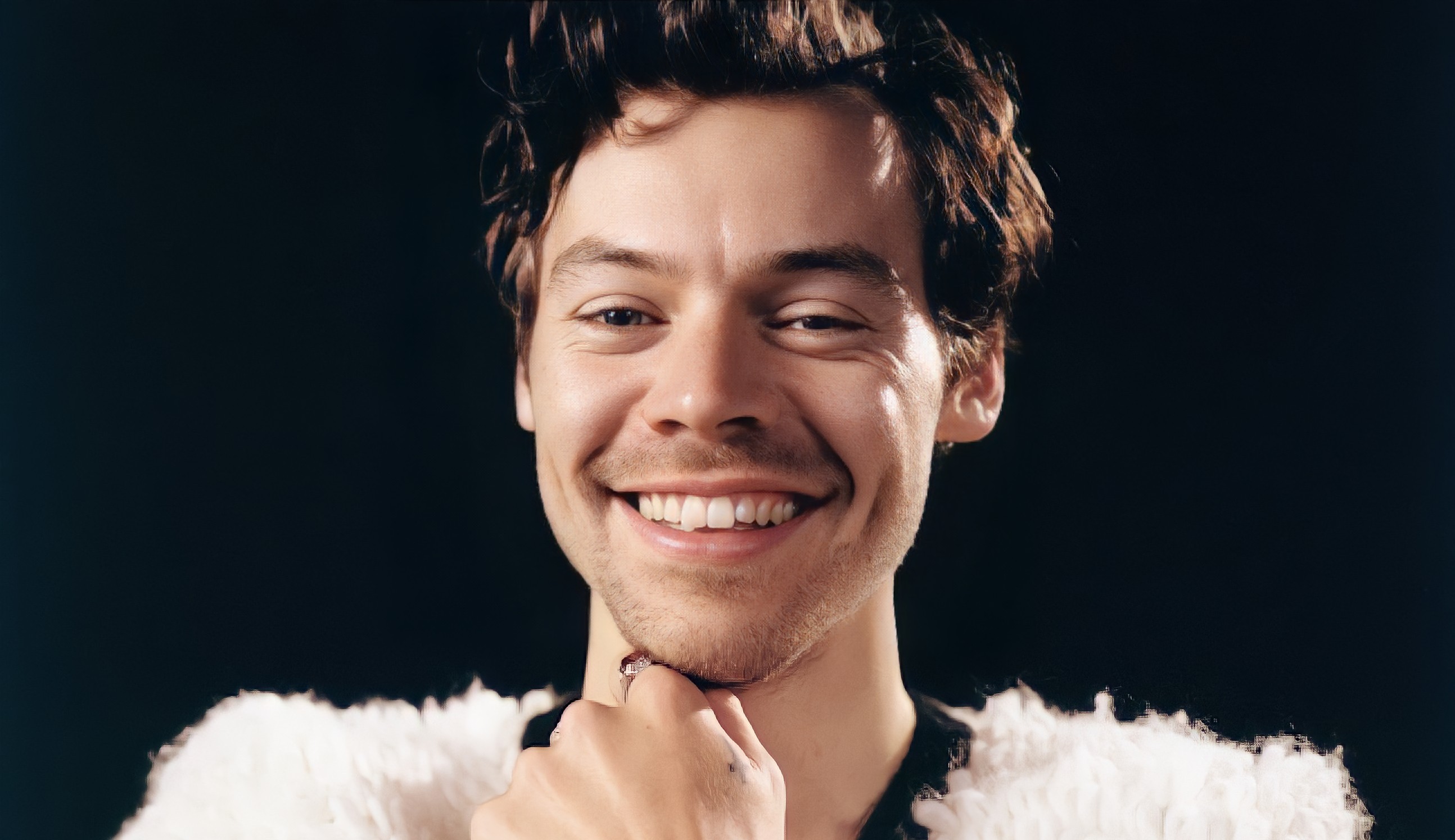 Crítica: Harry Styles lança “Harry’s House”, seu mais íntimo e seguro álbum