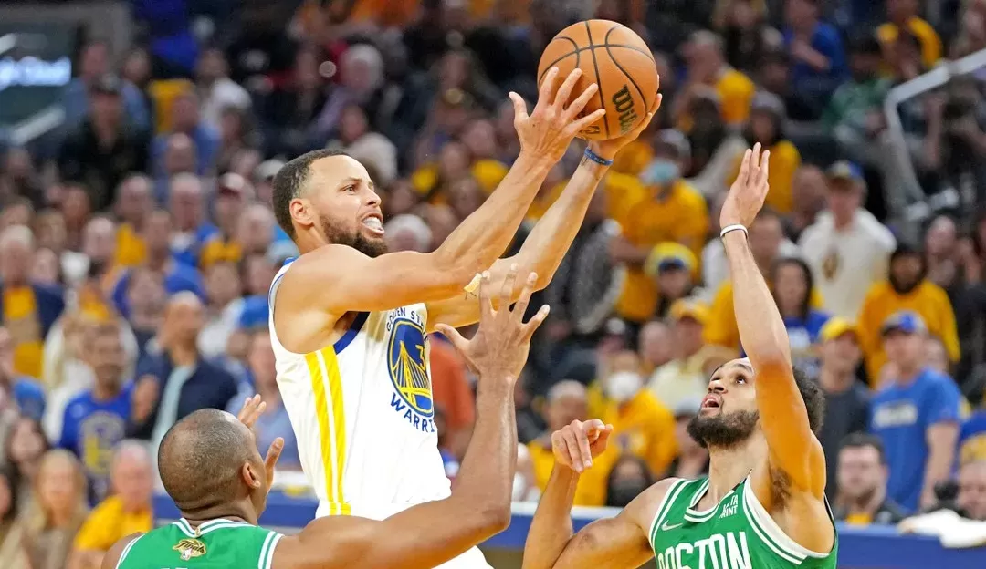Warriors enfrentam os Celtics e conseguem empatar as finais da NBA