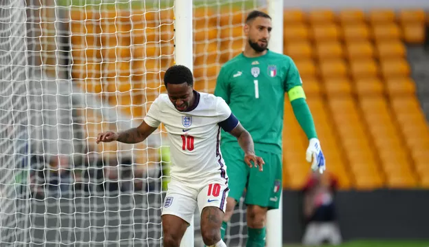 Italia e Inglaterra empatam pela Nations League em jogo movimentado