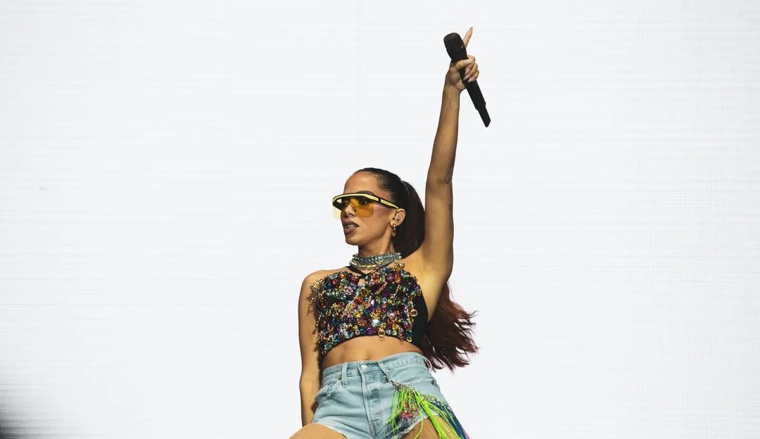 Anitta se apresenta em L.A Pride In The Park e plateia vibra com novas canções