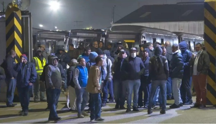 Cidade de São Paulo amanhece com linhas de ônibus parcialmente paralisadas